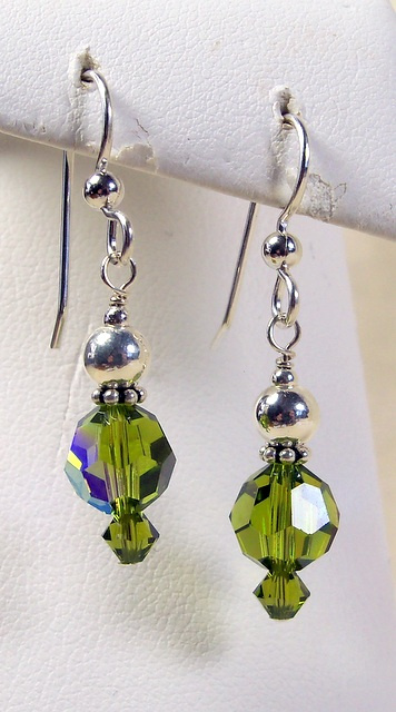 NEW! Swarovski Olive Earrings