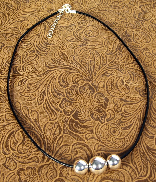 Silver Spheres Necklace